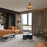 Hotel Golden Tulip
