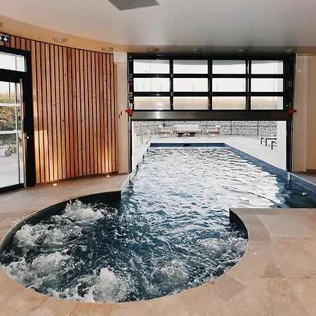 Golden Tulip Reims Hotel