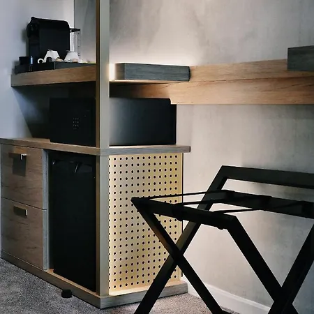 Hotel Golden Tulip Bezannes