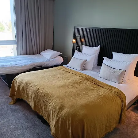 Golden Tulip Bezannes 4* Reims