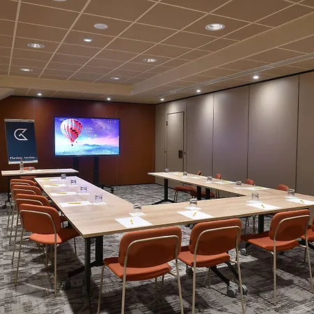 Golden Tulip Bezannes 4* Reims