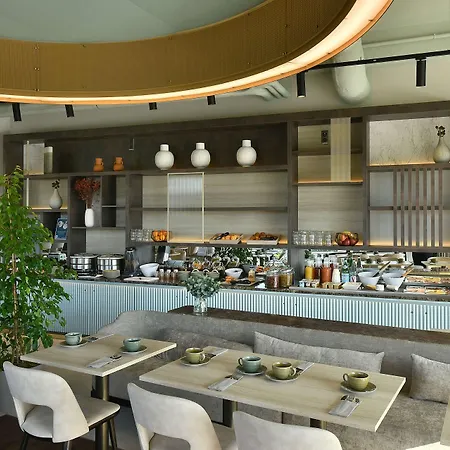 酒店 Golden Tulip Bezannes