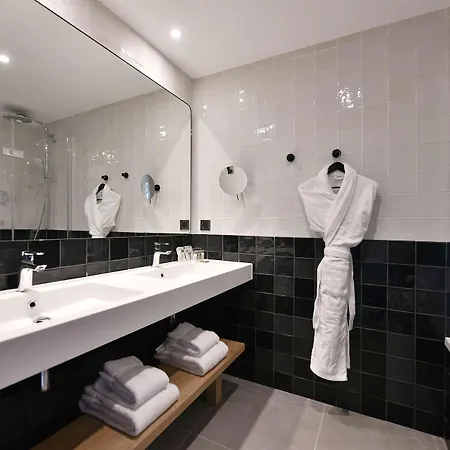 Golden Tulip Bezannes فندق رانس