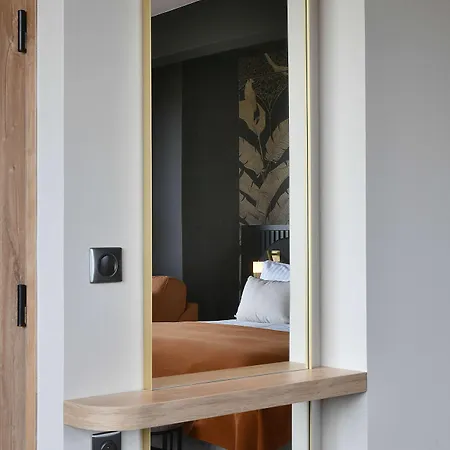 Golden Tulip Bezannes 4*