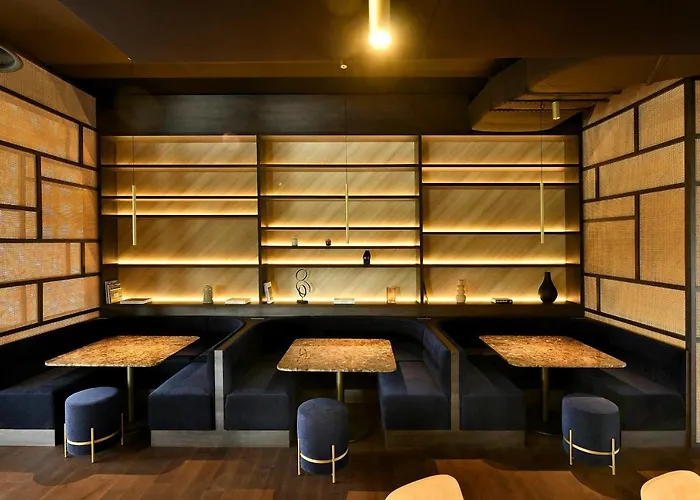 فندق Golden Tulip Bezannes