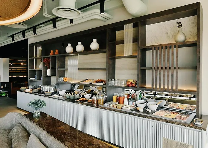 Szálloda Golden Tulip Bezannes