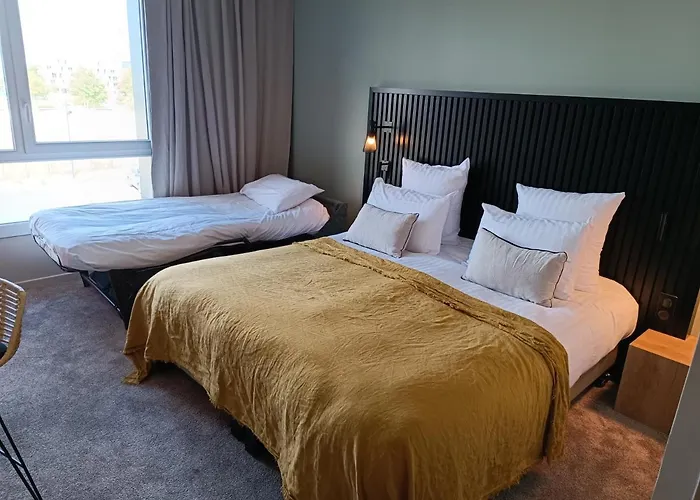 Golden Tulip Bezannes 4* Reims