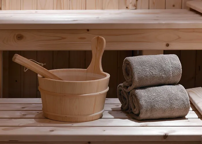 Golden Tulip Bezannes 4* Reims