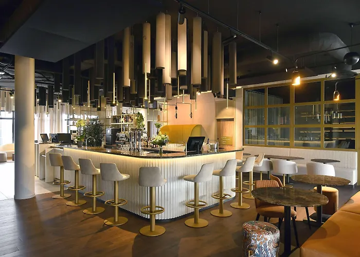 Golden Tulip Bezannes Reims