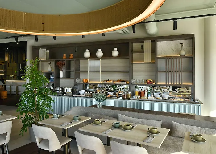 Szálloda Golden Tulip Bezannes