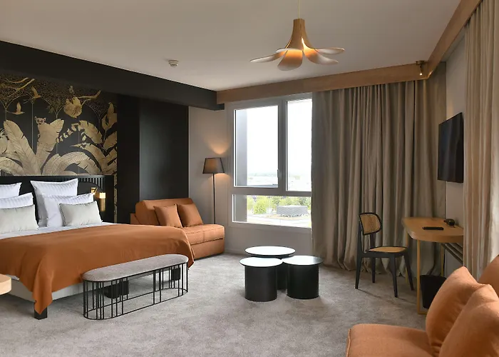 Szálloda Golden Tulip Bezannes