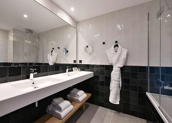 Golden Tulip Bezannes Szálloda Reims